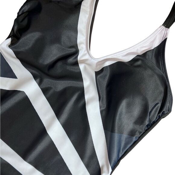 One piece swimsuit Black White V Neck Adjustable Straps Size Medium - Picture 13 of 16